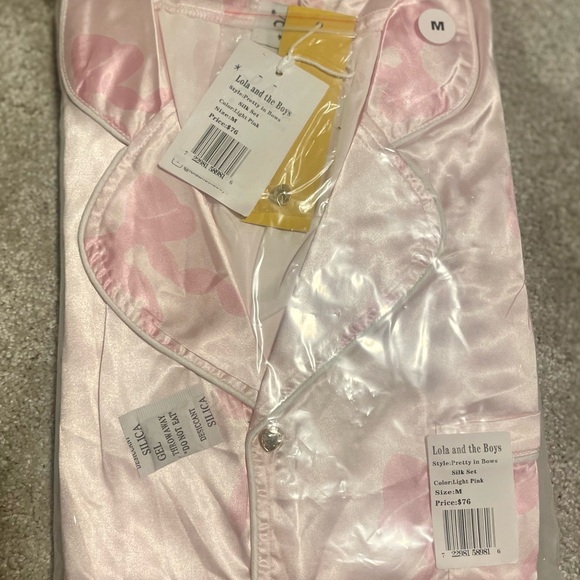 Women Pink Bow Pajama Set - Picture 2 of 6